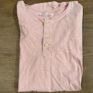 Men's American Eagle short sleeve. Size L